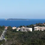 Διαμέρισμα Rez-de-villa Avec Piscine Mandelieu