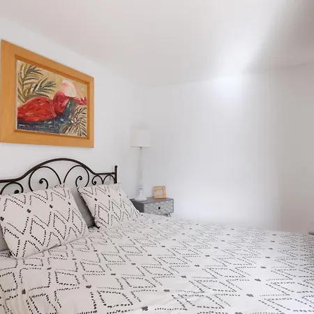 Rez-de-villa Avec Piscine * Mandelieu