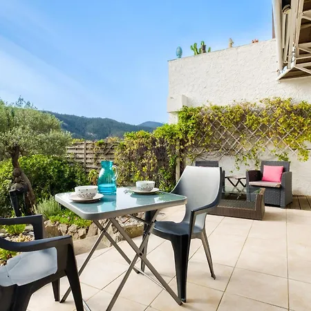 Διαμέρισμα Rez-de-villa Avec Piscine *