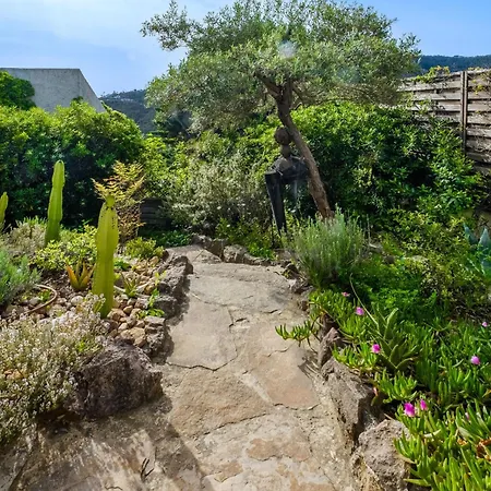 Rez-de-villa Avec Piscine