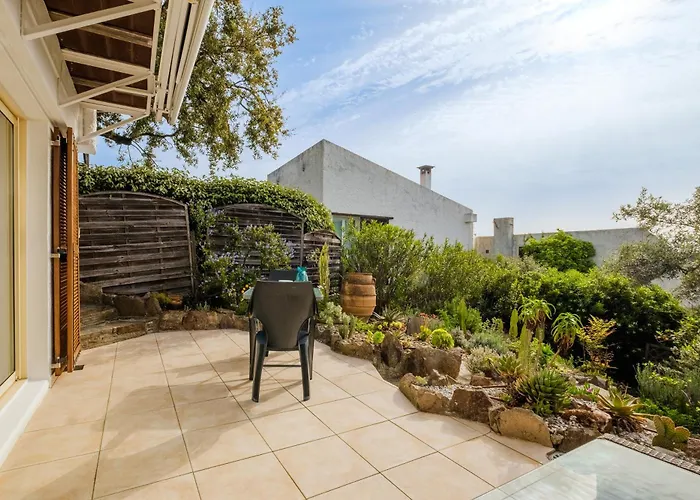 Apartment Rez-de-villa Avec Piscine *