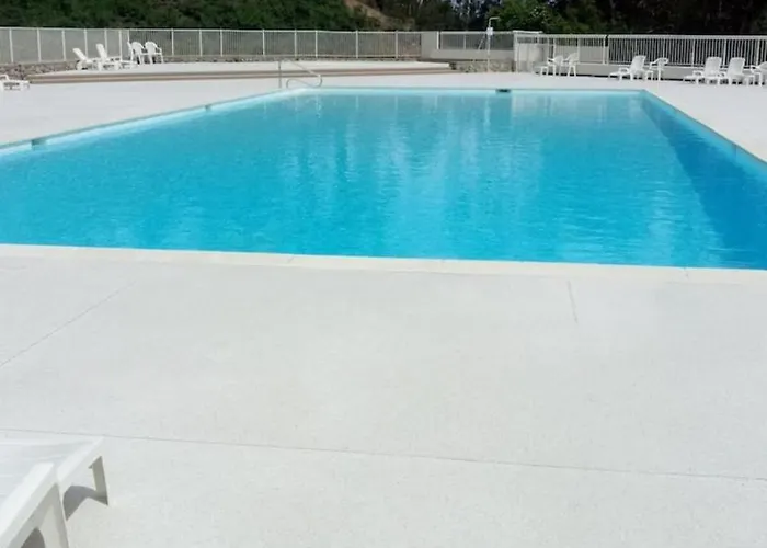 Rez-de-villa Avec Piscine Apartman